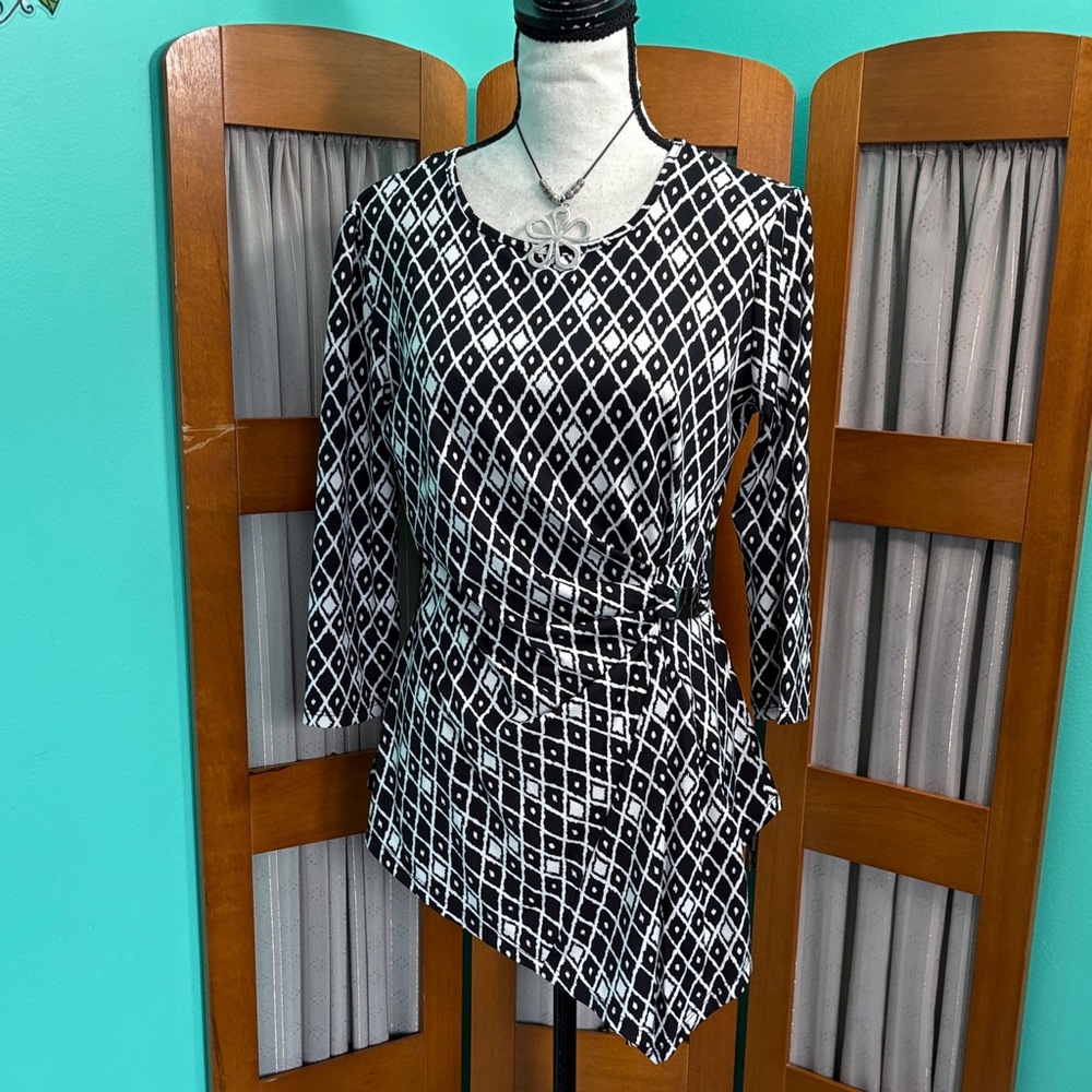 Mandy Evans 3/4 sleeve Chic Black and White Diamond Pattern Blouse
